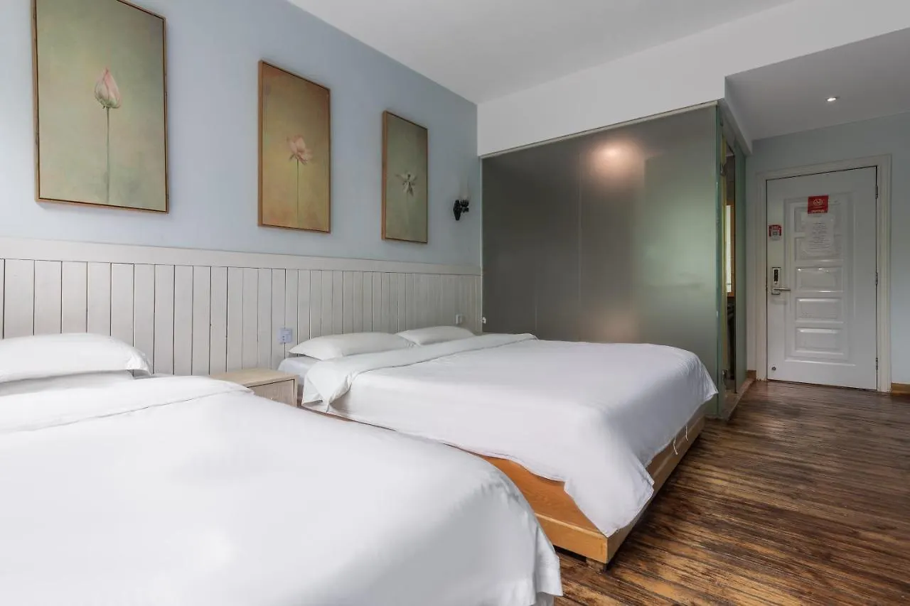 Sanya Bluesky International Youth Hostel
